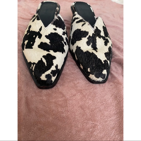 🛑SOLD🛑 ASOS Cow Print Pony Leather Mules size 9 /  low heel cowboy Western - Picture 6 of 8